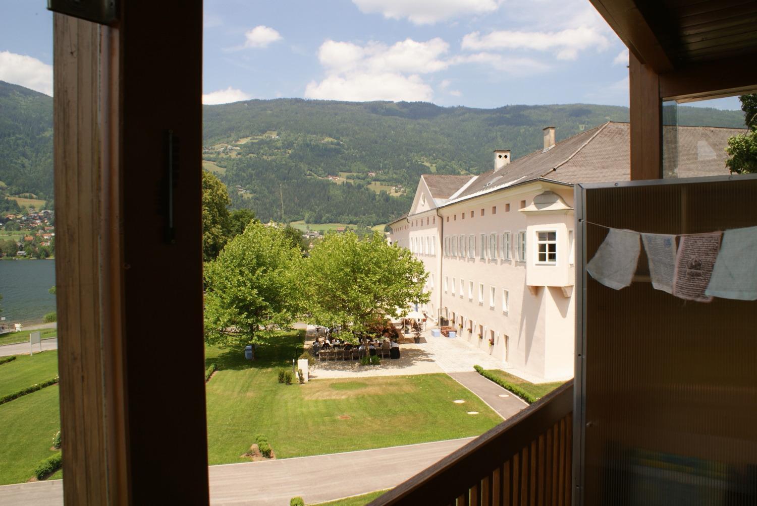 Fruehstueckspension "Schlosswirt" Ossiach Bagian luar foto