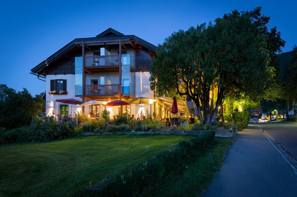 Fruehstueckspension "Schlosswirt" Ossiach Bagian luar foto